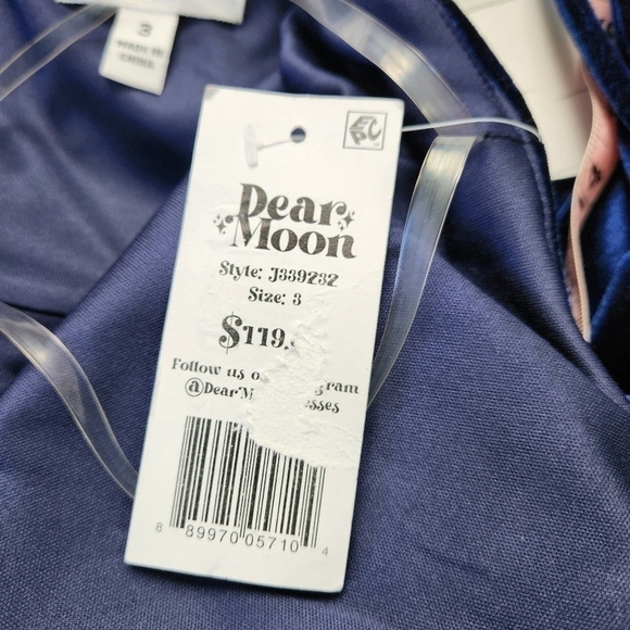 Dear Moon NWT  V-Neck Fit-and-Flare Velvet Dress Size 3 Juniors  Navy Blue - Picture 10 of 10